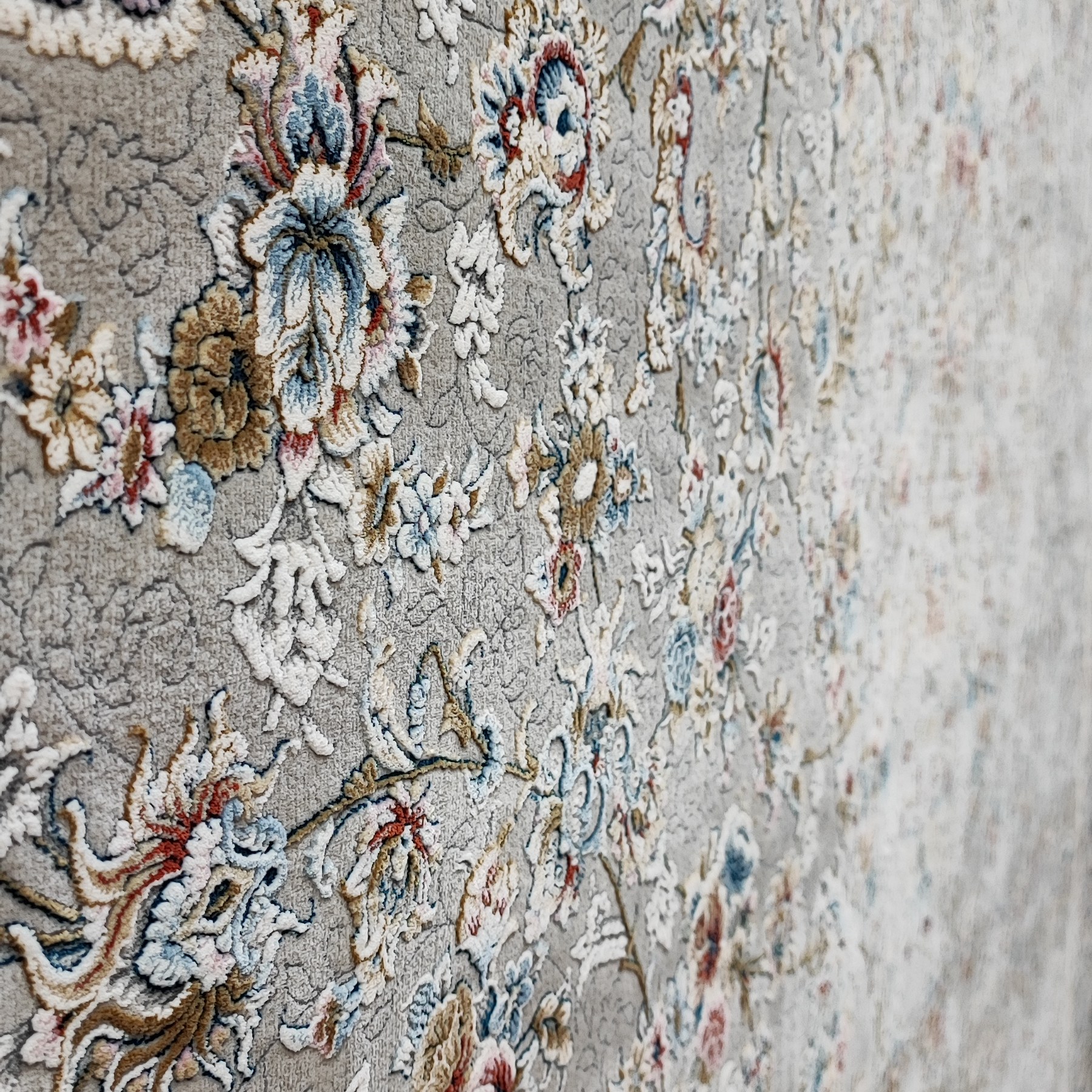 فرش 12متری  دارینا فیلی قیطران 1500شانه تراکم 4500 