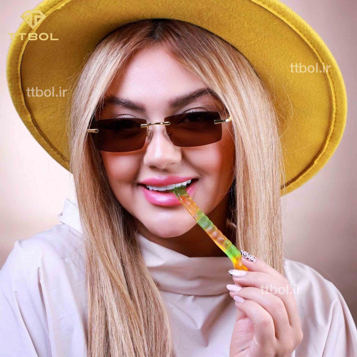عینک آفتابی زنانه 1781