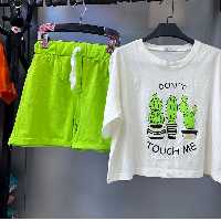 ست کردن و شلوارک 