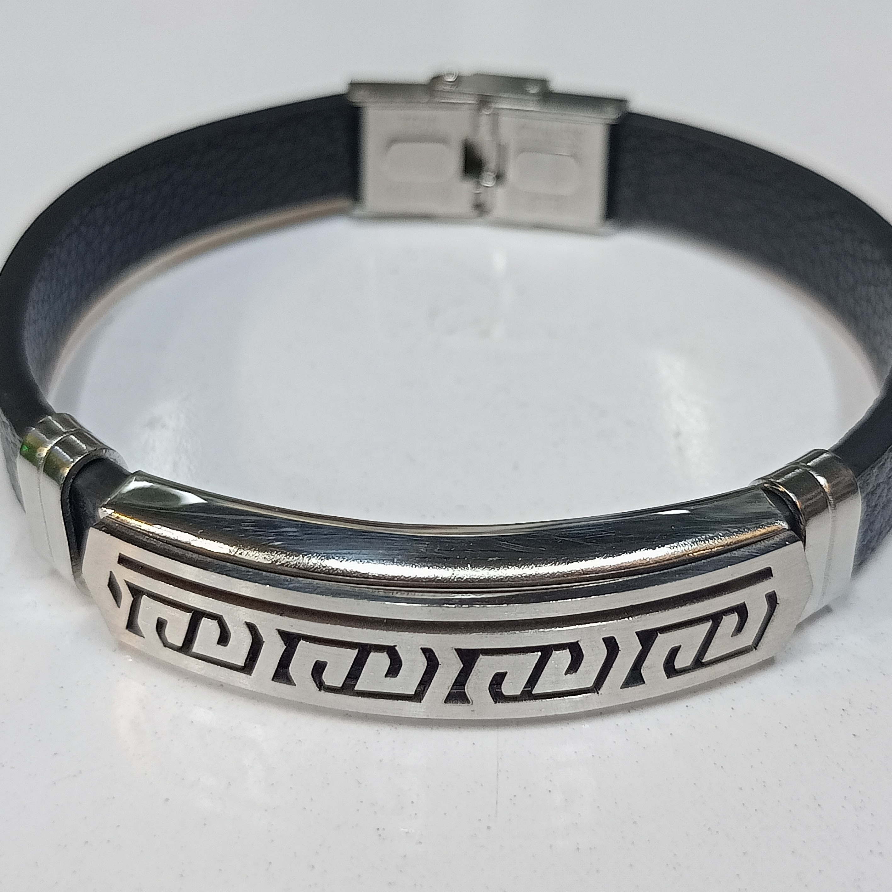 دست بند چرمی اصلی 