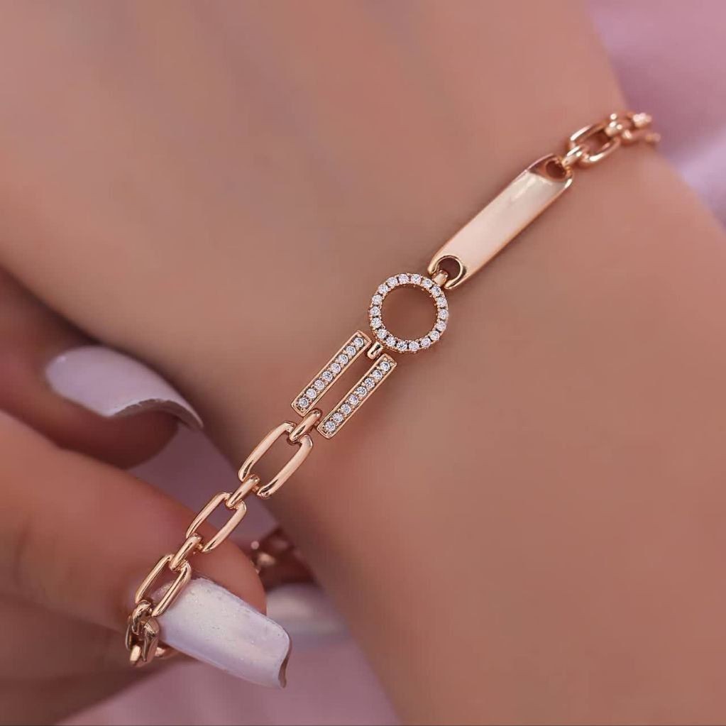 دستبند کد11725برند ژوپینگxuping.نگین اتمی.آبکاری طلا.رنگ ثابت.ضدحساسیت