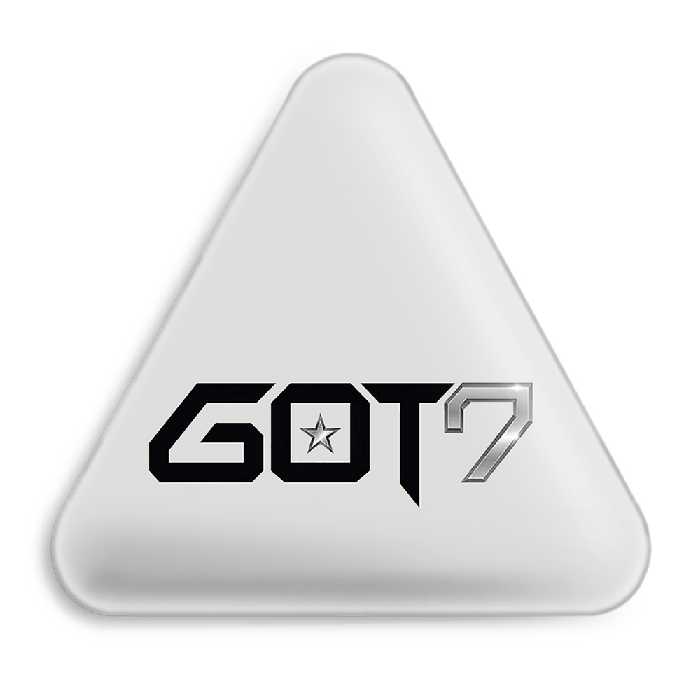 پیکسل خندالو طرح گروه گات سون GOT7 مدل مثلثی کد 11642