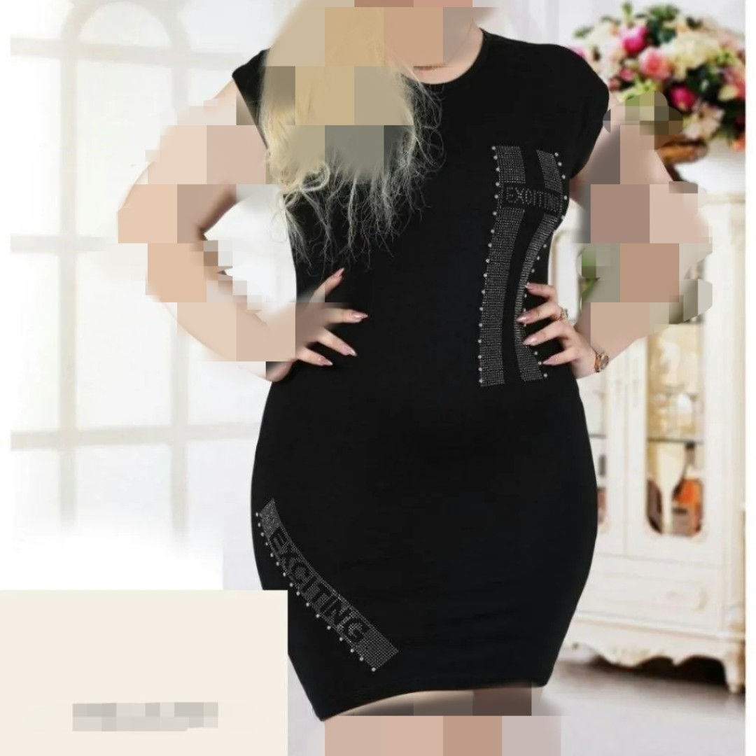 زیرمانتویی مشکی بلند نگین دار آستین حلقه ای جنس ویسکوز