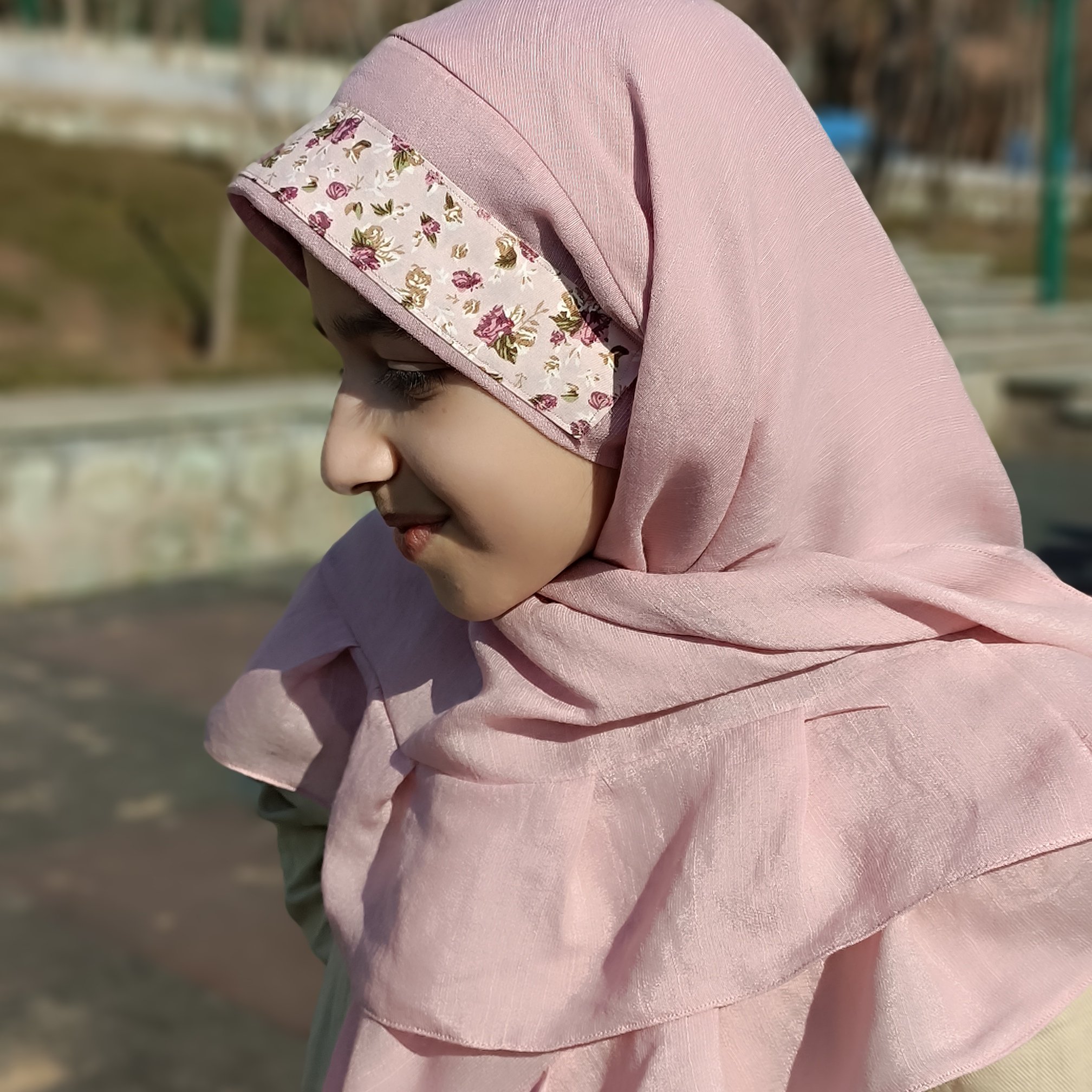 روسری و هدروسری نوجوان در رنگبندی و سایز دلخواه