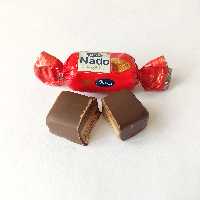 شکلات نادو شونیز قرمز (200 گرم)