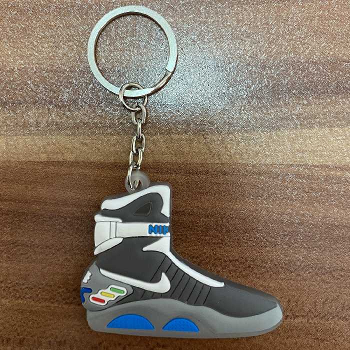 جاکلیدی طرح کفش کد 17