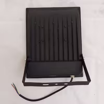 پروژکتور 100 وات امگا مدل IP65