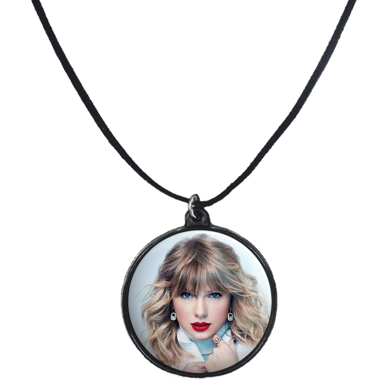 گردنبند پرمانه طرح تیلور سویفت کد pmb.2238 مدل دو طرفه