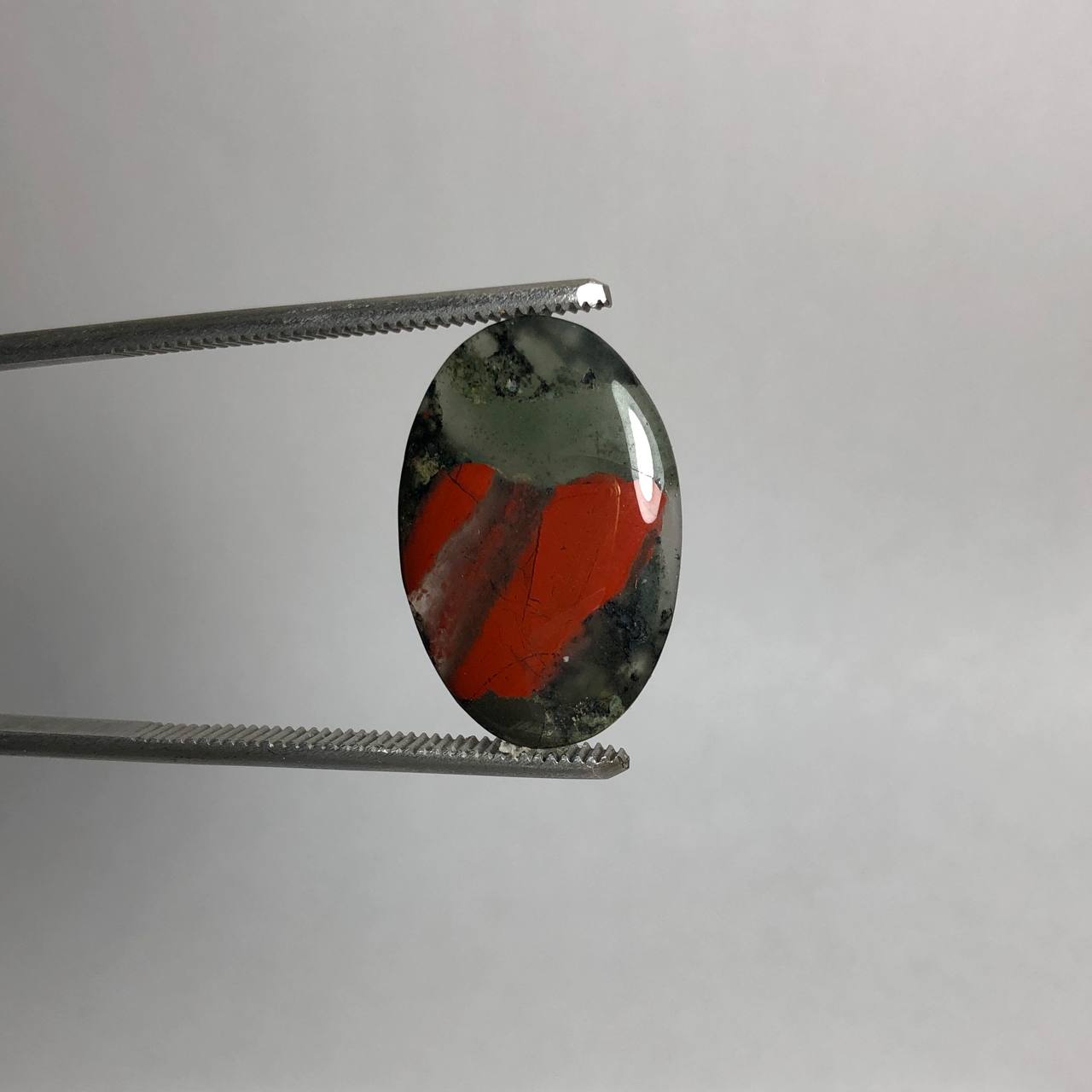 نگین سنگ خون طبیعی بیضی آفریقا 240230