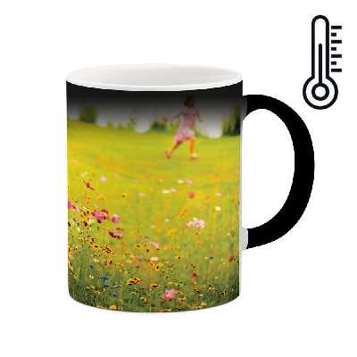 ماگ حرارتی طرح دختری در طبیعت مدل mgh04806