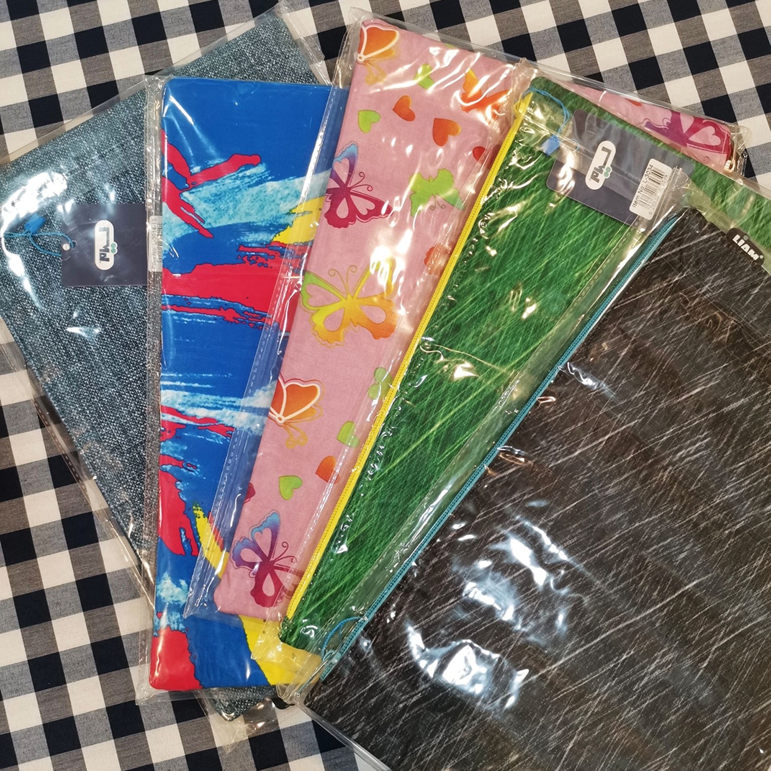 پوشه پارچه ای زیپ دار A4 لیام