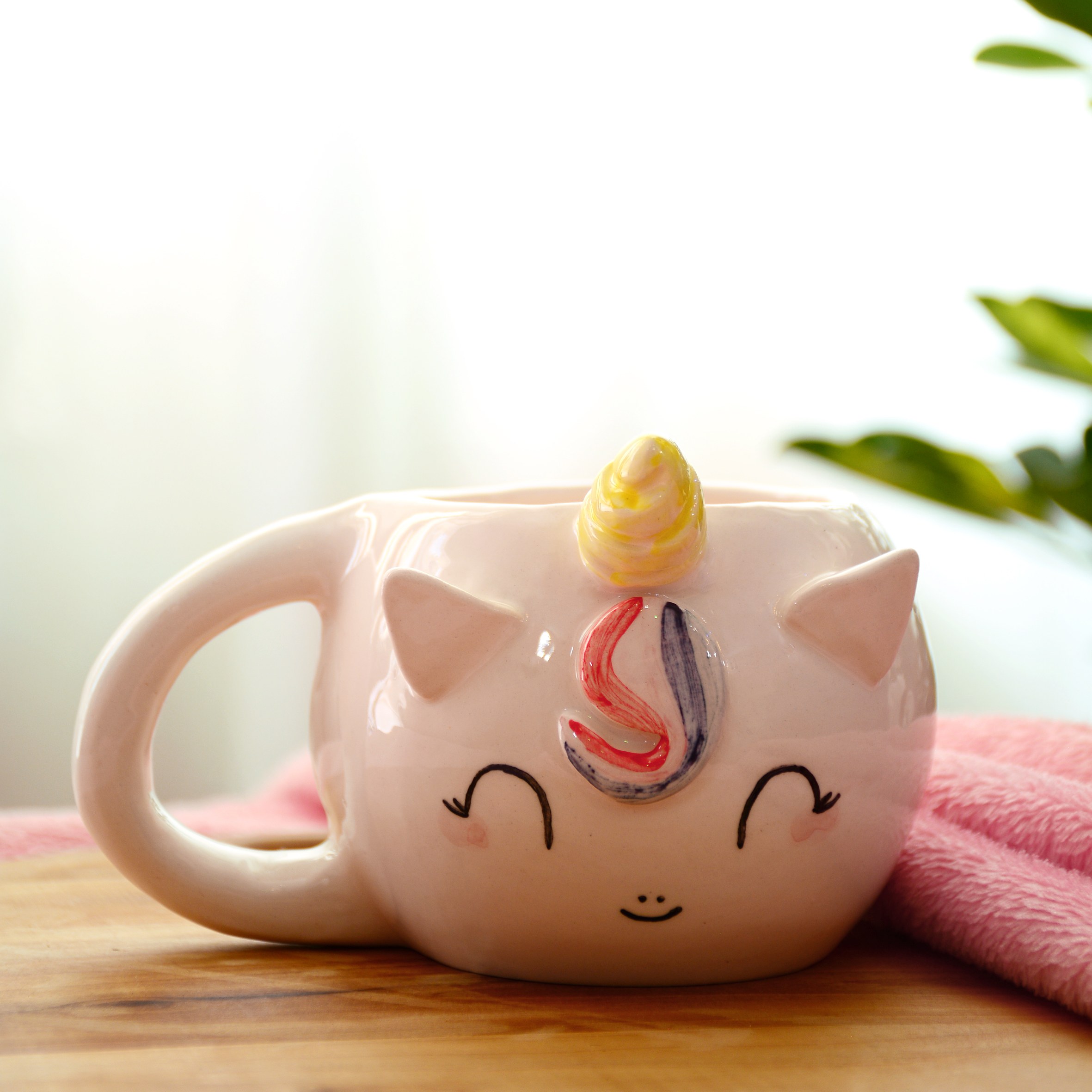 ماگ سرامیکی دست ساز طرح تک شاخ