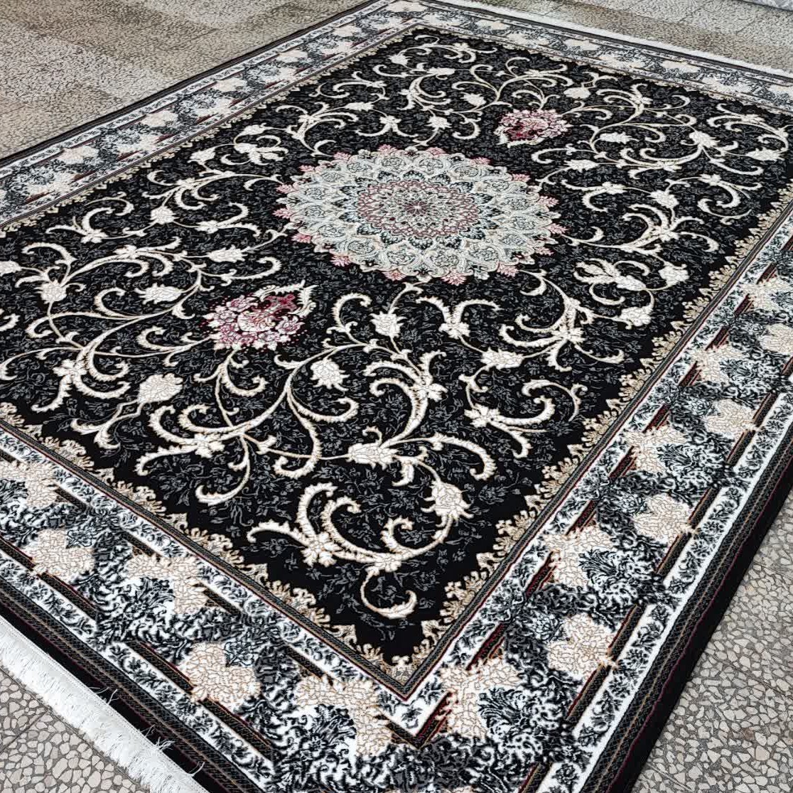 فرش ماشینی کاشان 12 متری 400 شانه رنگ مشکی،مناسب پذیرایی