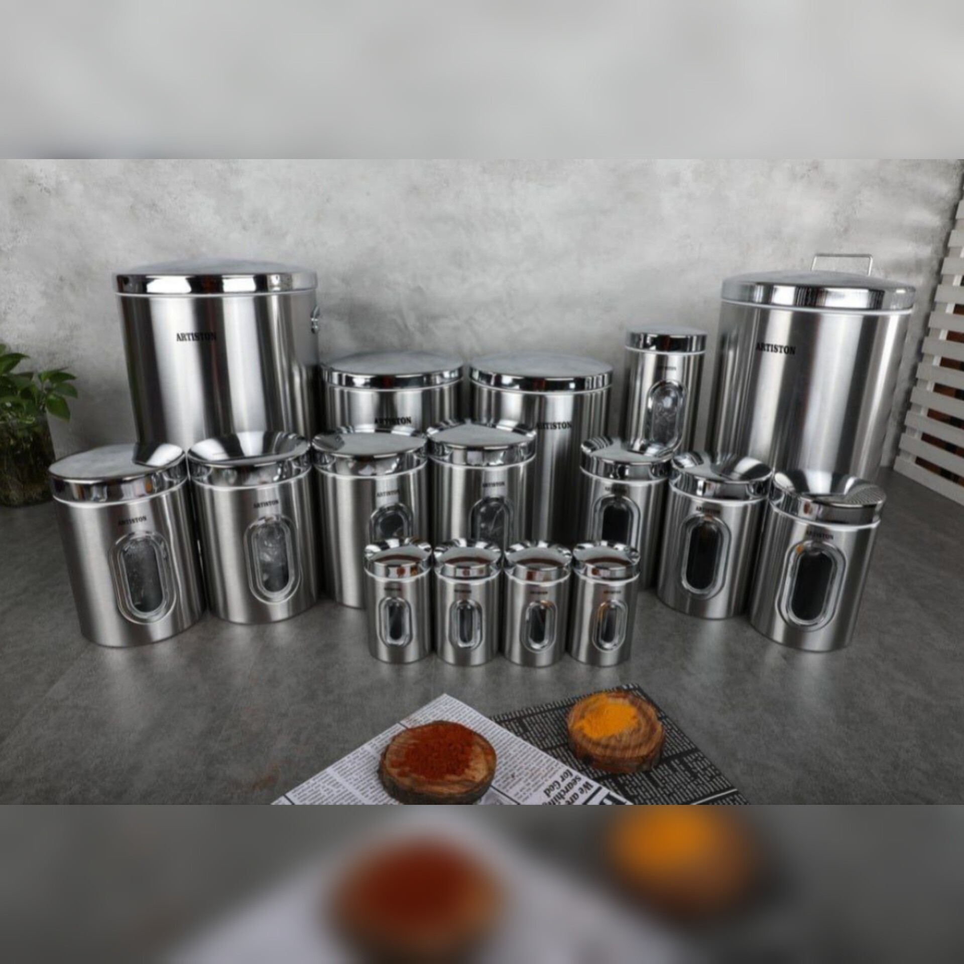 سرویس آشپزخانه 16 پارچه بدنه استیل درب فلزی کروم