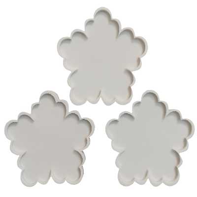 قالب رزین مدل گل 5 پر مجموعه 3 عددی