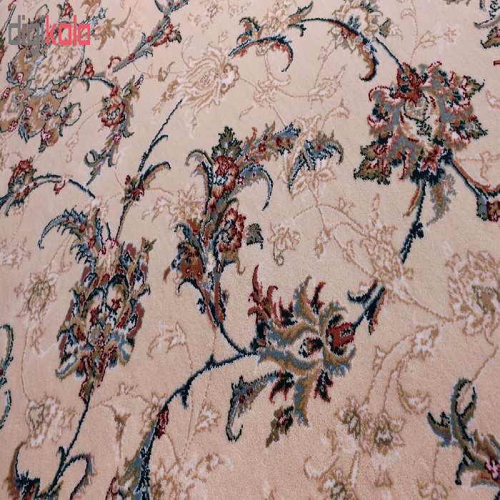 فرش ماشینی زمرد مشهد مدل نایین زمینه کرم