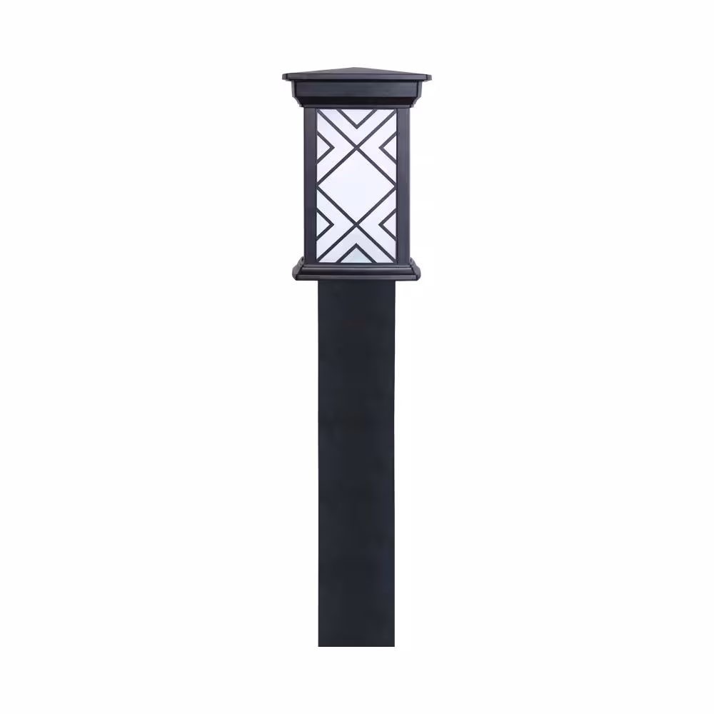 چراغ چمنی 80 سانتیمتری بیتانور مدل درتا طرح دار کد 48080T