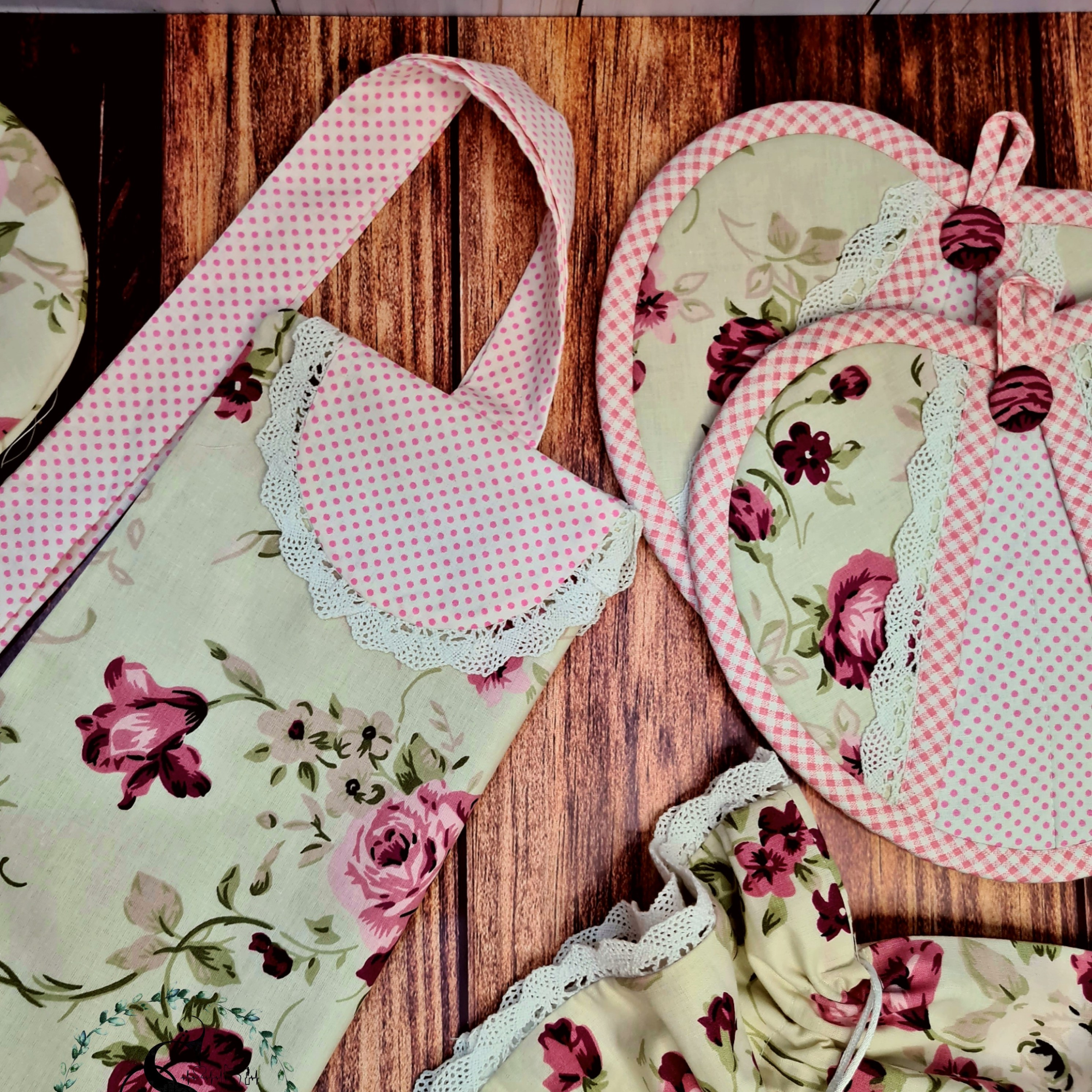 سرویس آشپزخانه پارچه ای 11تکه پارچه ترک متریال داخلی درجه یک