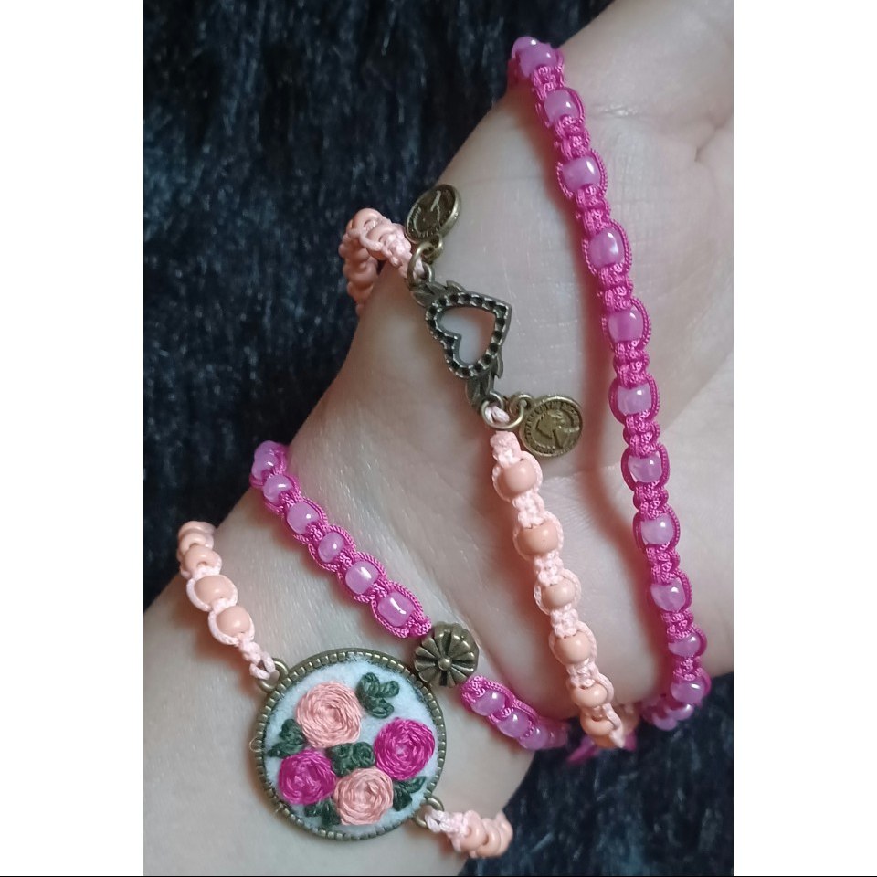 ست دستبند و پابند کد 2