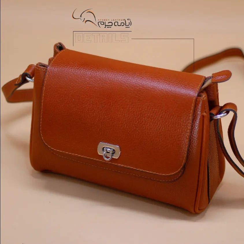 کیف دوشی زنانه چرم طبیعی