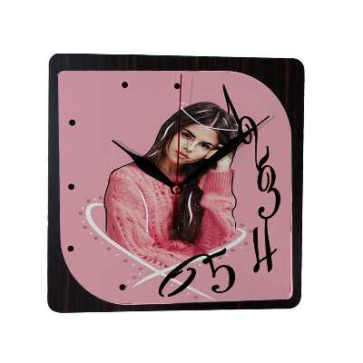 ساعت دیواری طرح سلنا گومز tg2