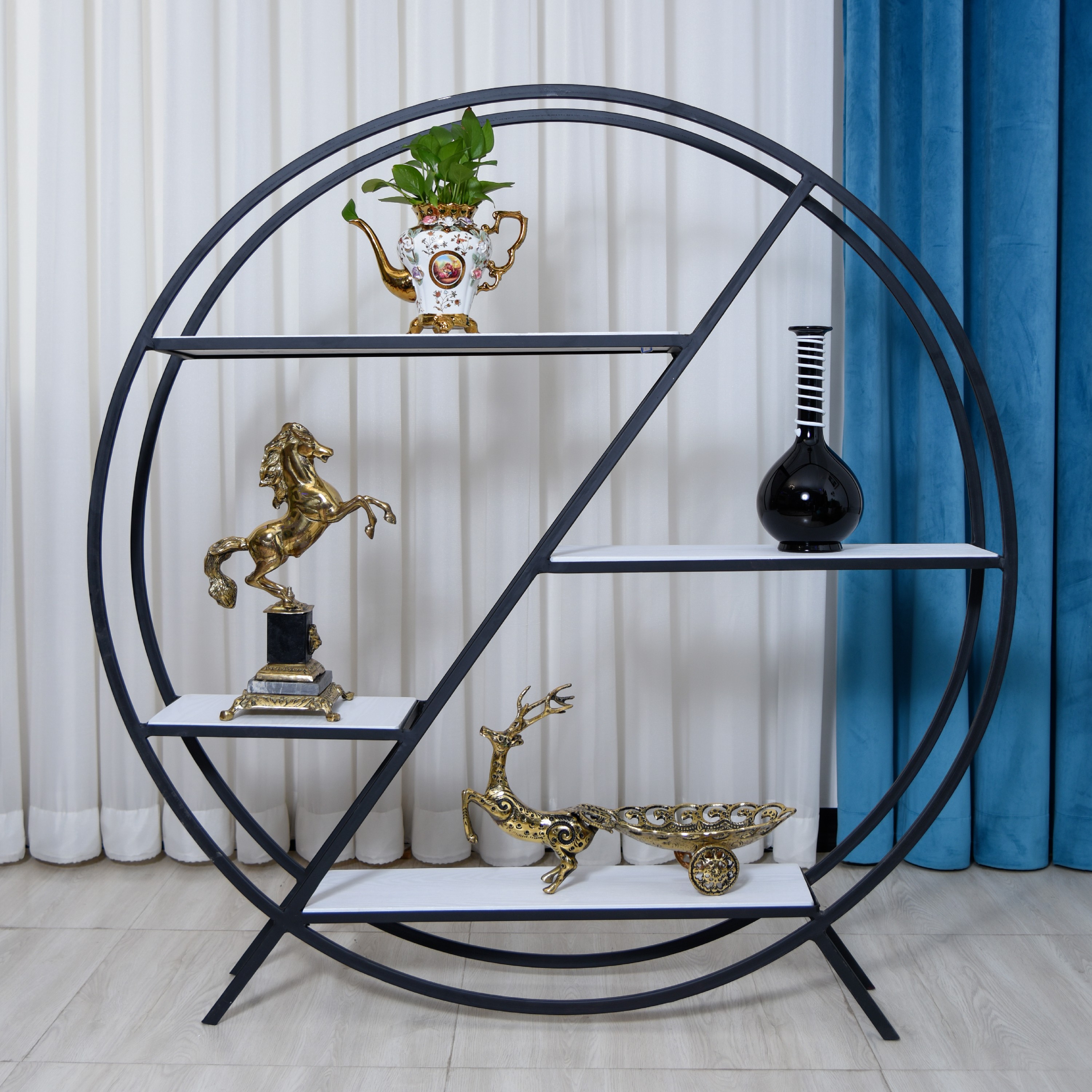 استند گل و دکوری مدل دایره(ارسال با باربری و هزینه ارسال به عهده مشتری است)