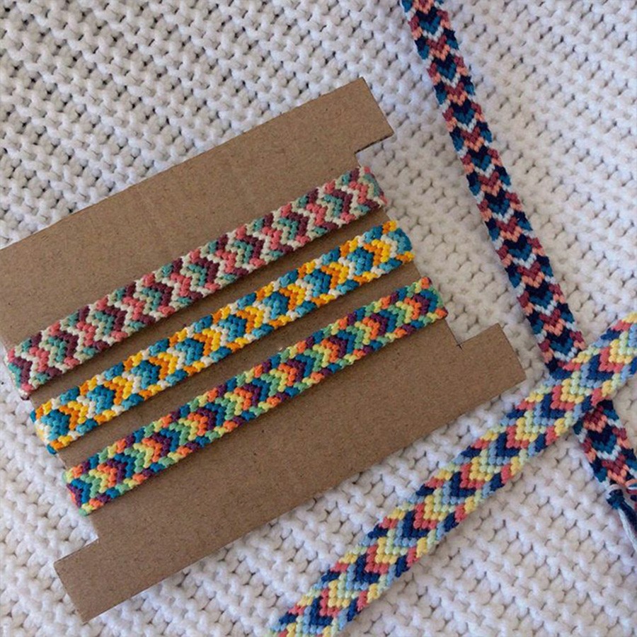 دستبند دوستی اسپرت طرح B1