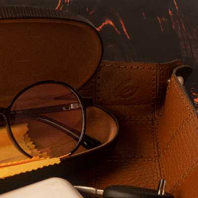 سینی  لوازم اداری رومیزی چرم عطارد مدل طبیعی کد ED02