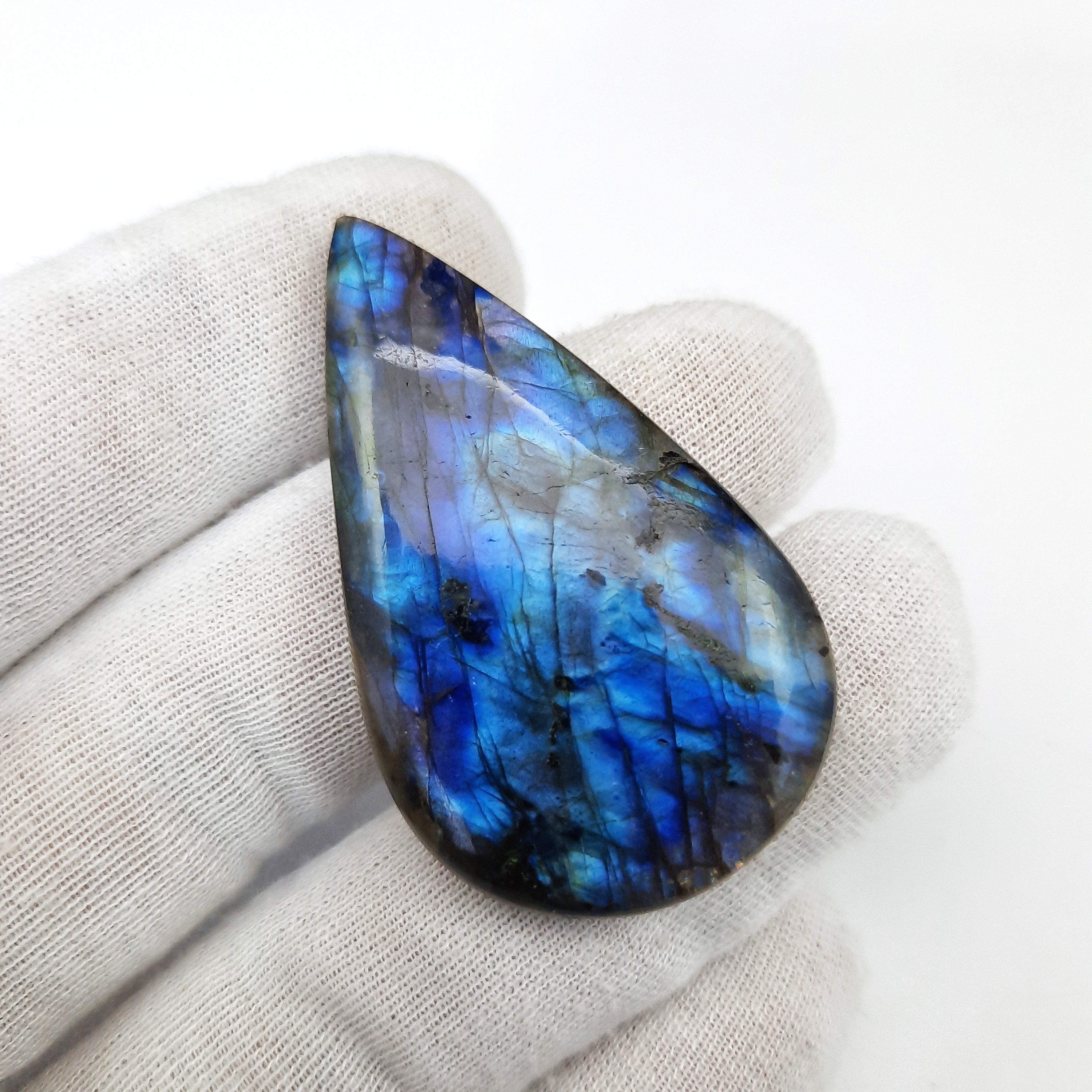 لابرادوریت آبی درجه یک ماداگاسکار