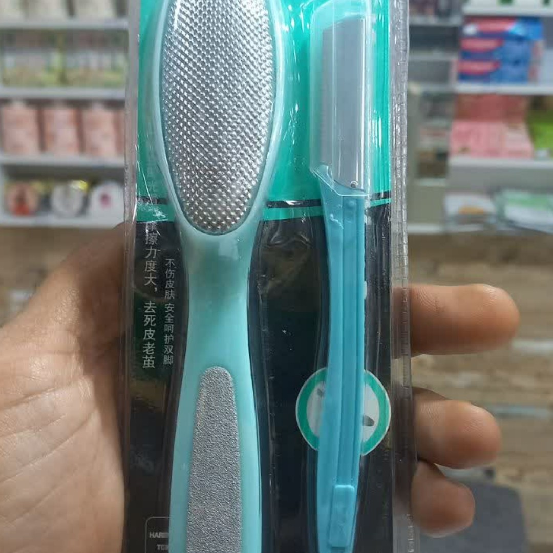 تیغ و سوهان و رنده کف پا

