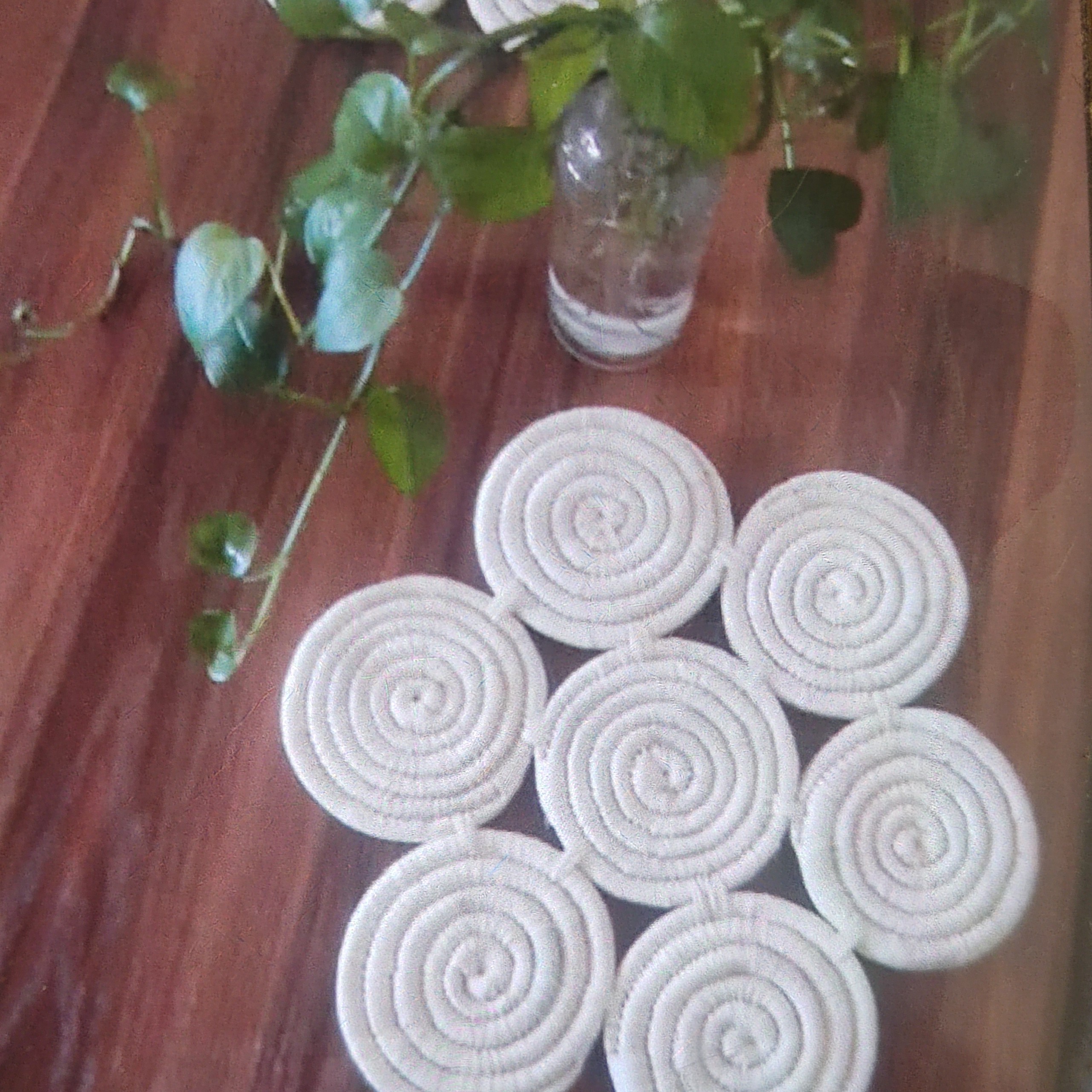 زیر بشقابی چند تیکه ....دکوراتیو..دیوار کوب ..سایز 27س.  پس کرایه