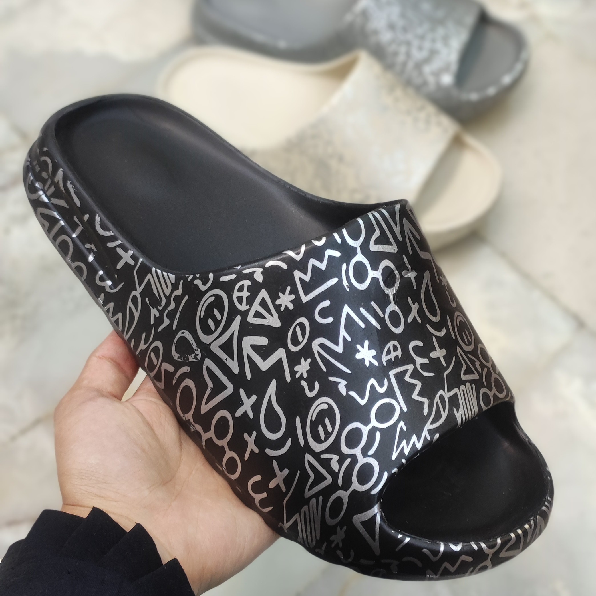 دمپایی پلاستیکی مردانه با زیره نرم