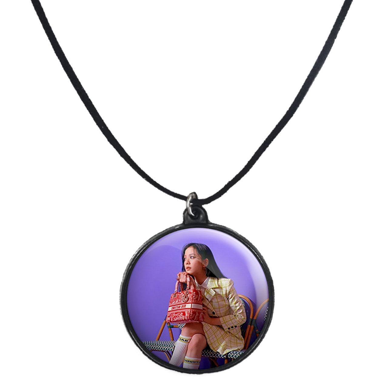 گردنبند پرمانه طرح بلک پینک کد pmb.17774 مدل دو طرفه