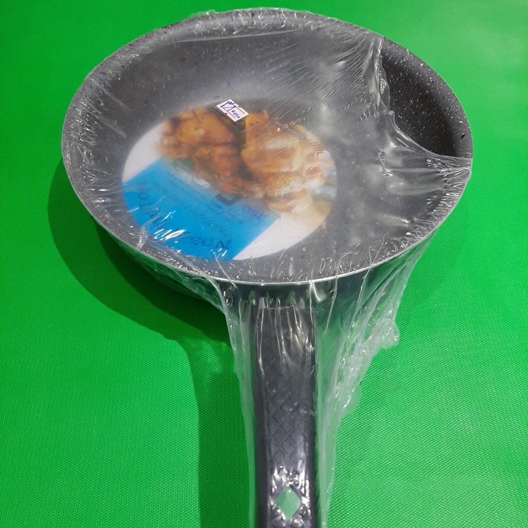 تابه نچسب متوسط