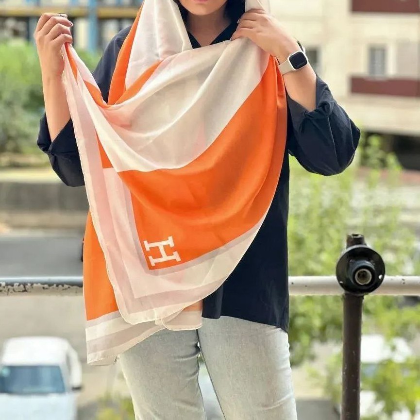 شال نارنجی و کرم پاییزه ارسال رایگان کیفیت دوخت عالی