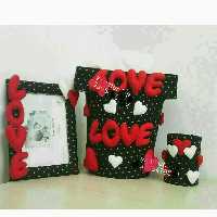 سطل و جادستمال وجابرس و قاب عکس