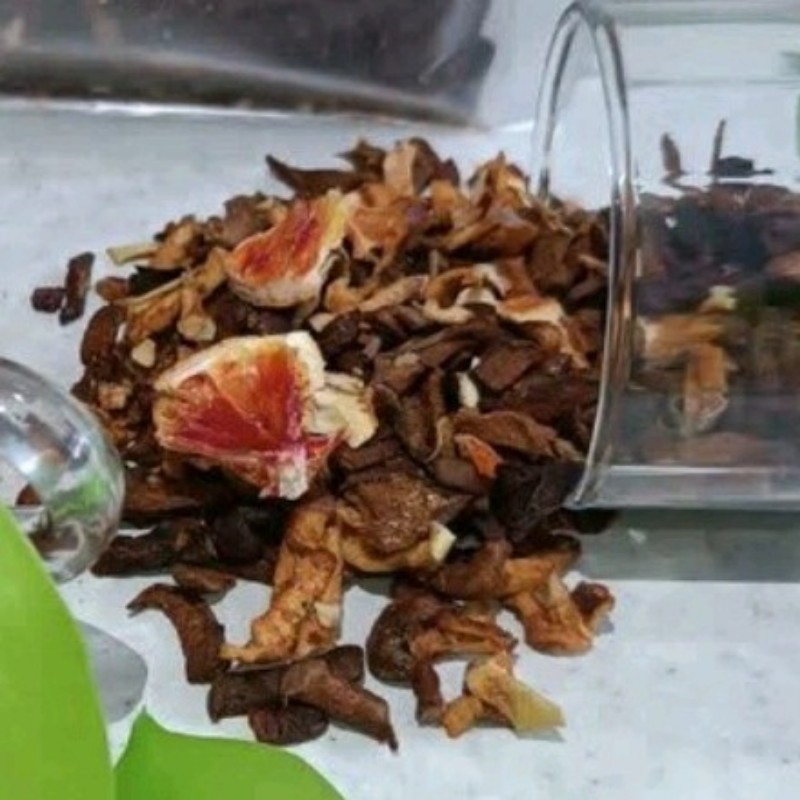 دمنوش پرتغال کاملاً طبیعی و ارگانیک با کیفیت عالی و رنگ دهی طبیعی حاوی سیب و به و پرتغال
