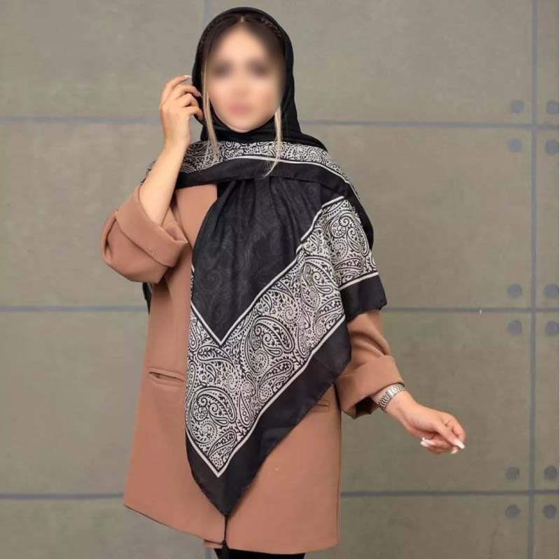 روسری نخی طرح دار مشکی