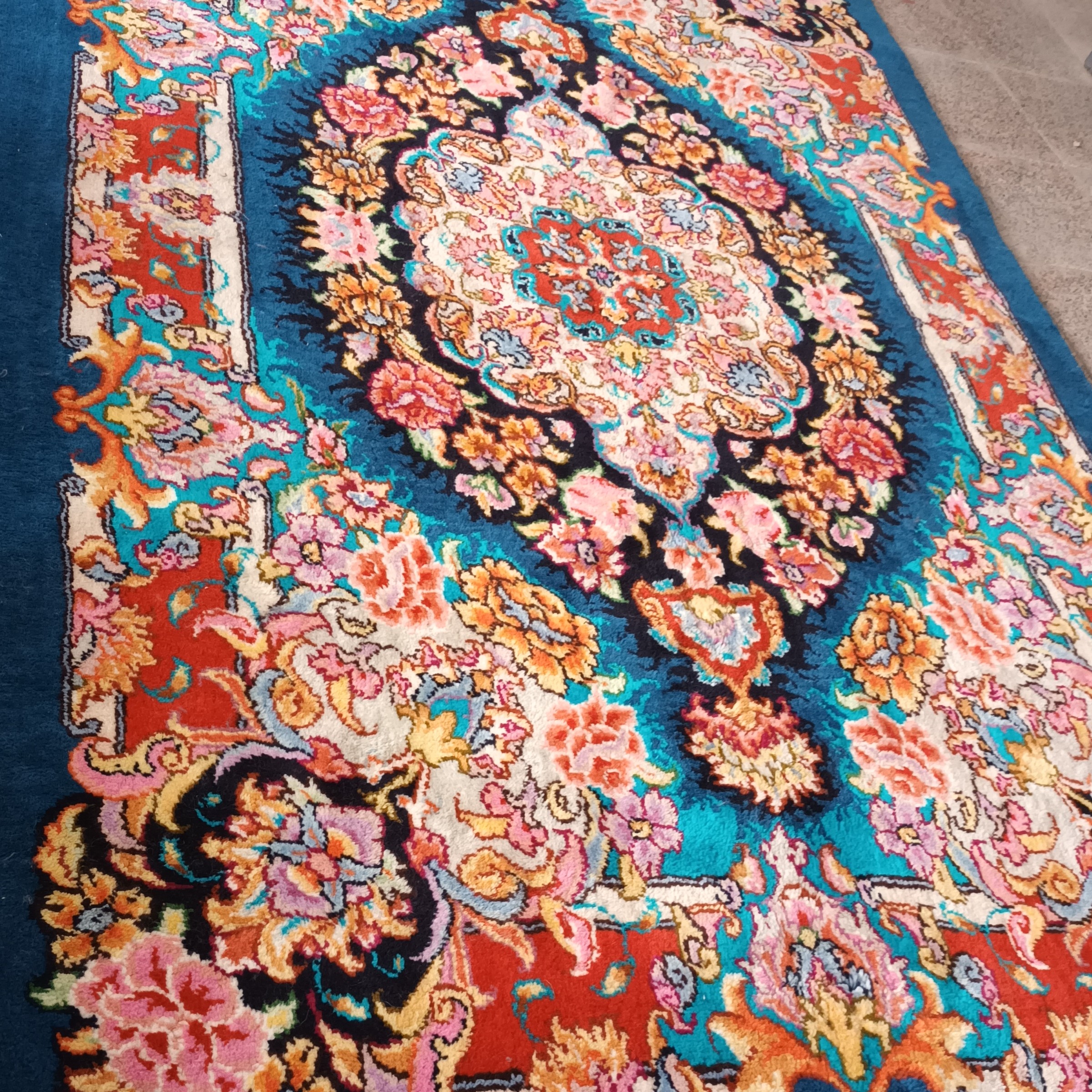 دستبافت تبریز