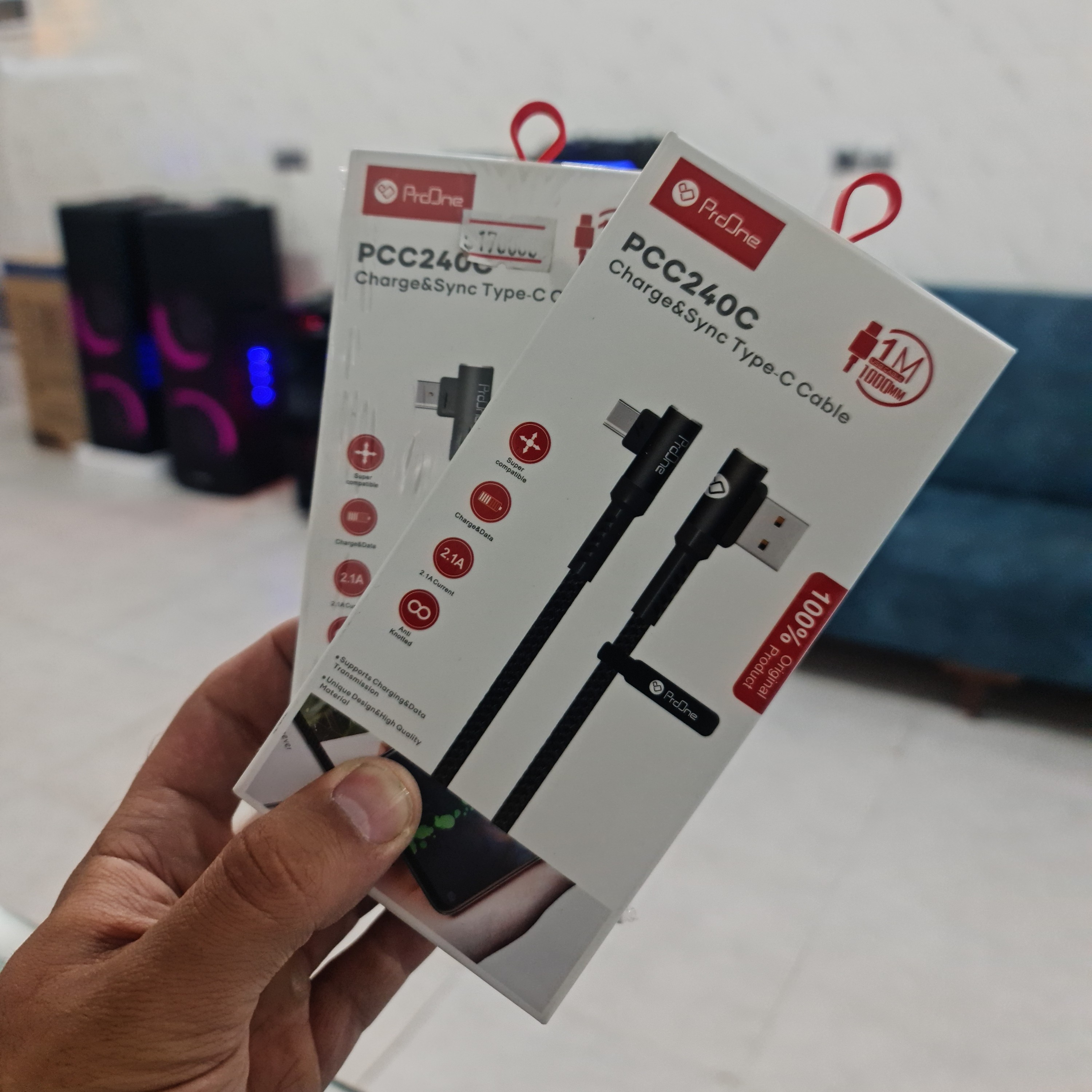 کابل شارژ تایپ سی پرو وان مدل PCC240 طول یک متر ارسال رایگان