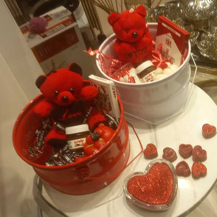 ست ولنتاین در طرح و رنگ های مختلف 