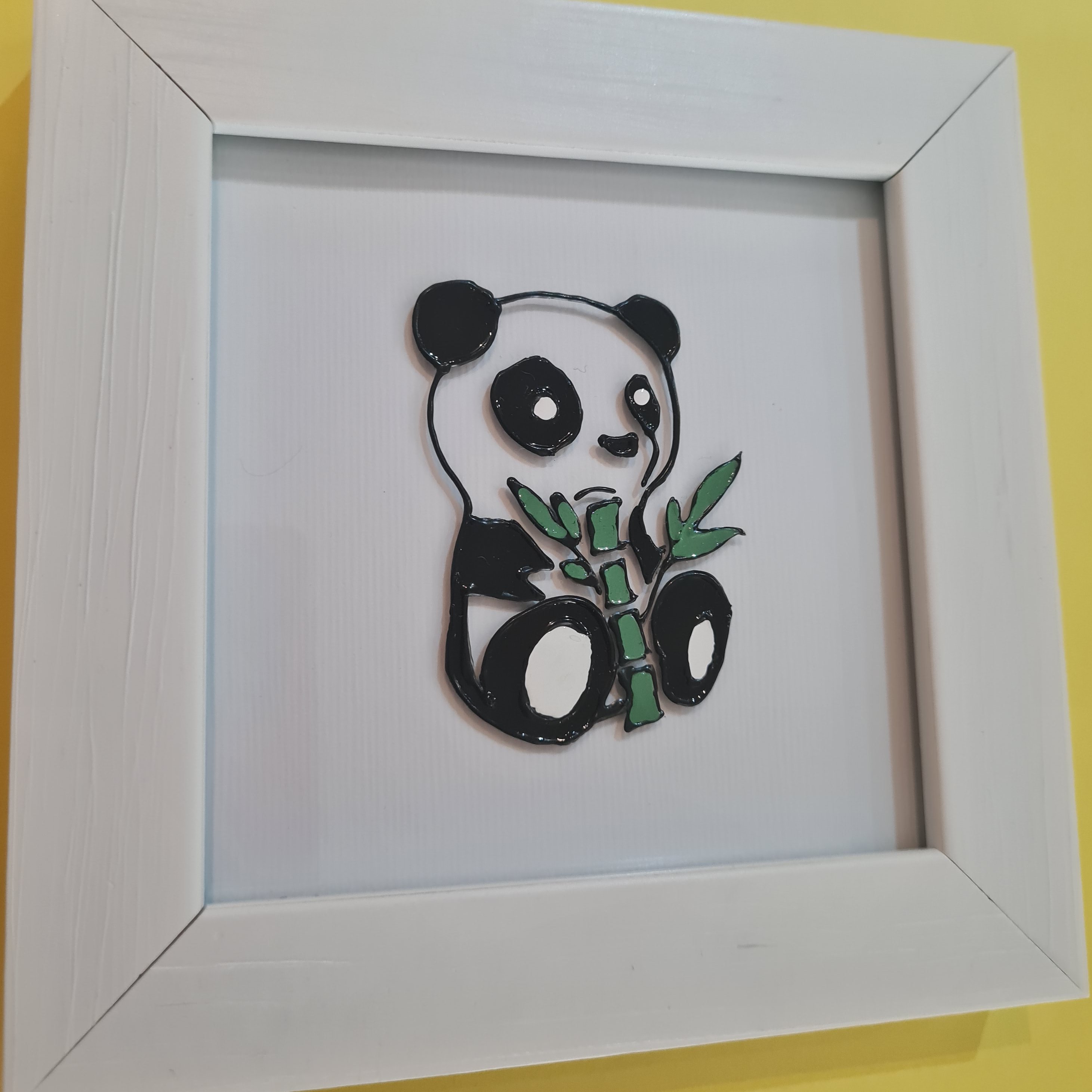 مینی تابلو پاندا- کد 1... با قاب پی وی سی سفید رنگ
