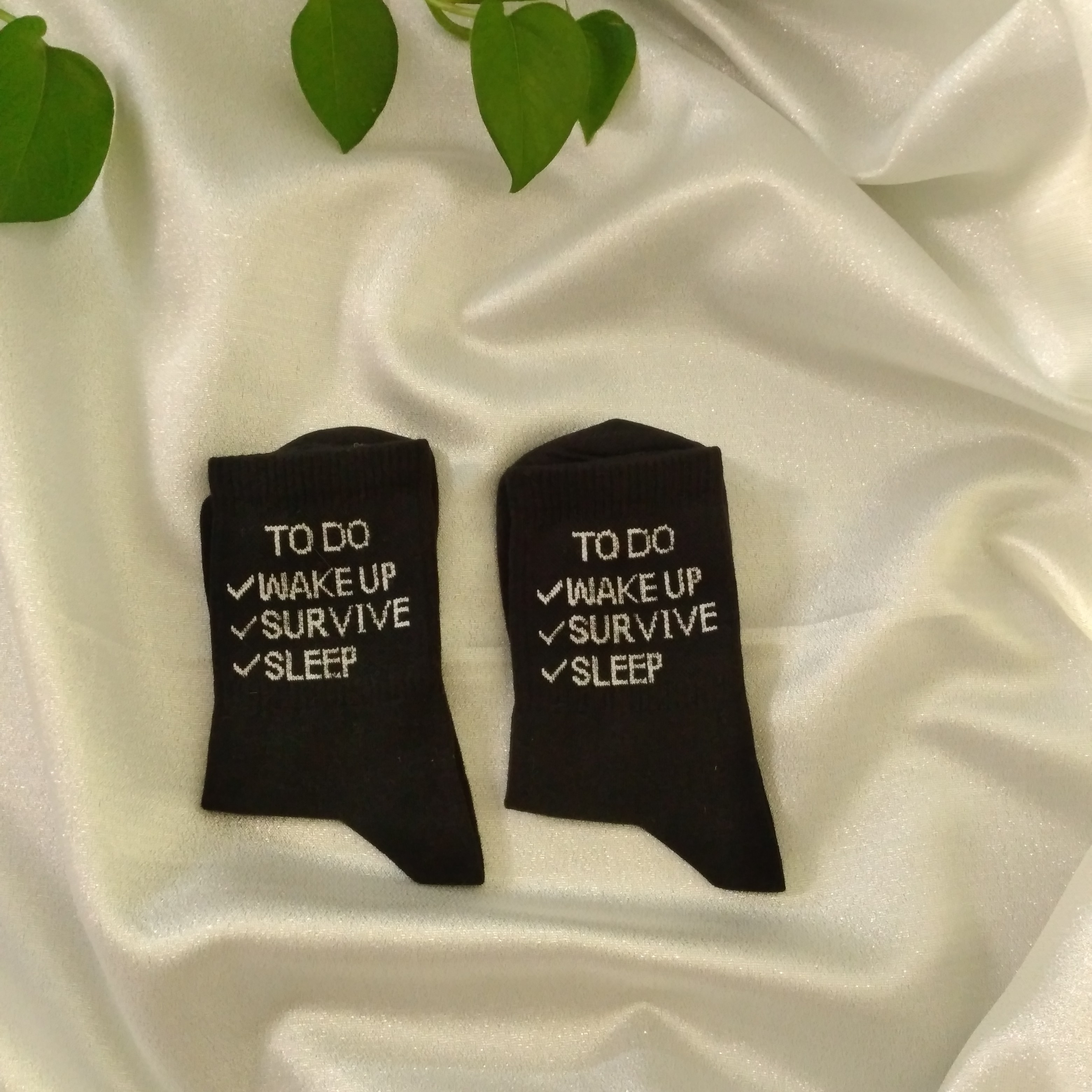 جوراب طرح متن لیست انجام کار ها