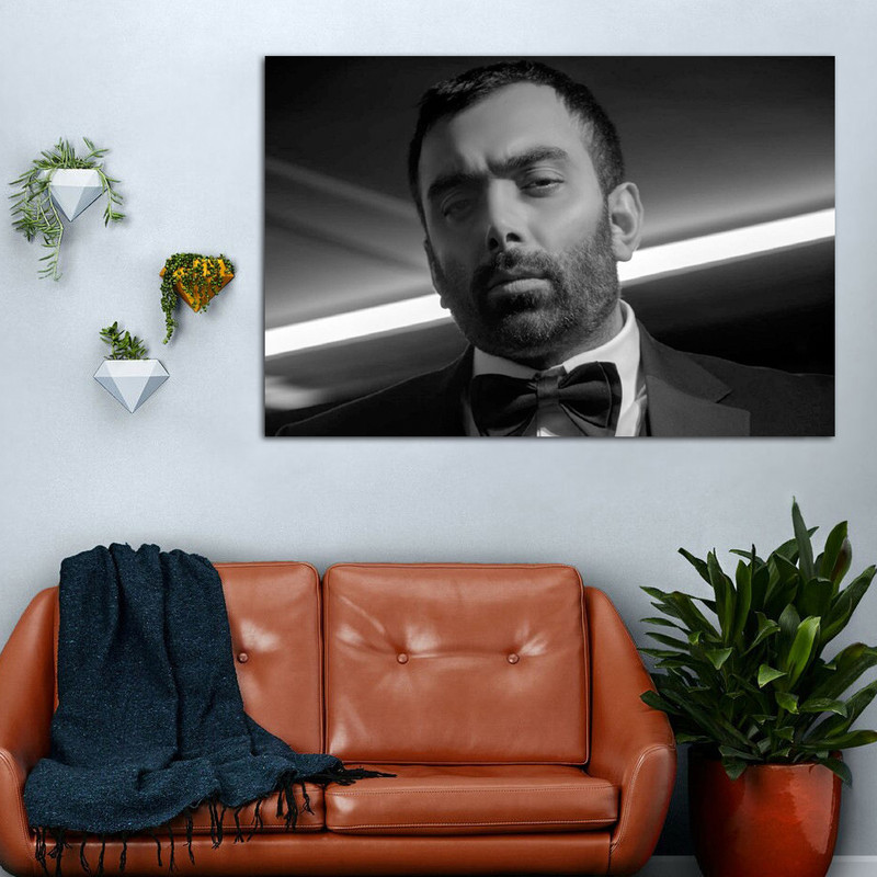 تابلو شاسی مدل مسعود صادقلو کد 20 | دنیای قاب