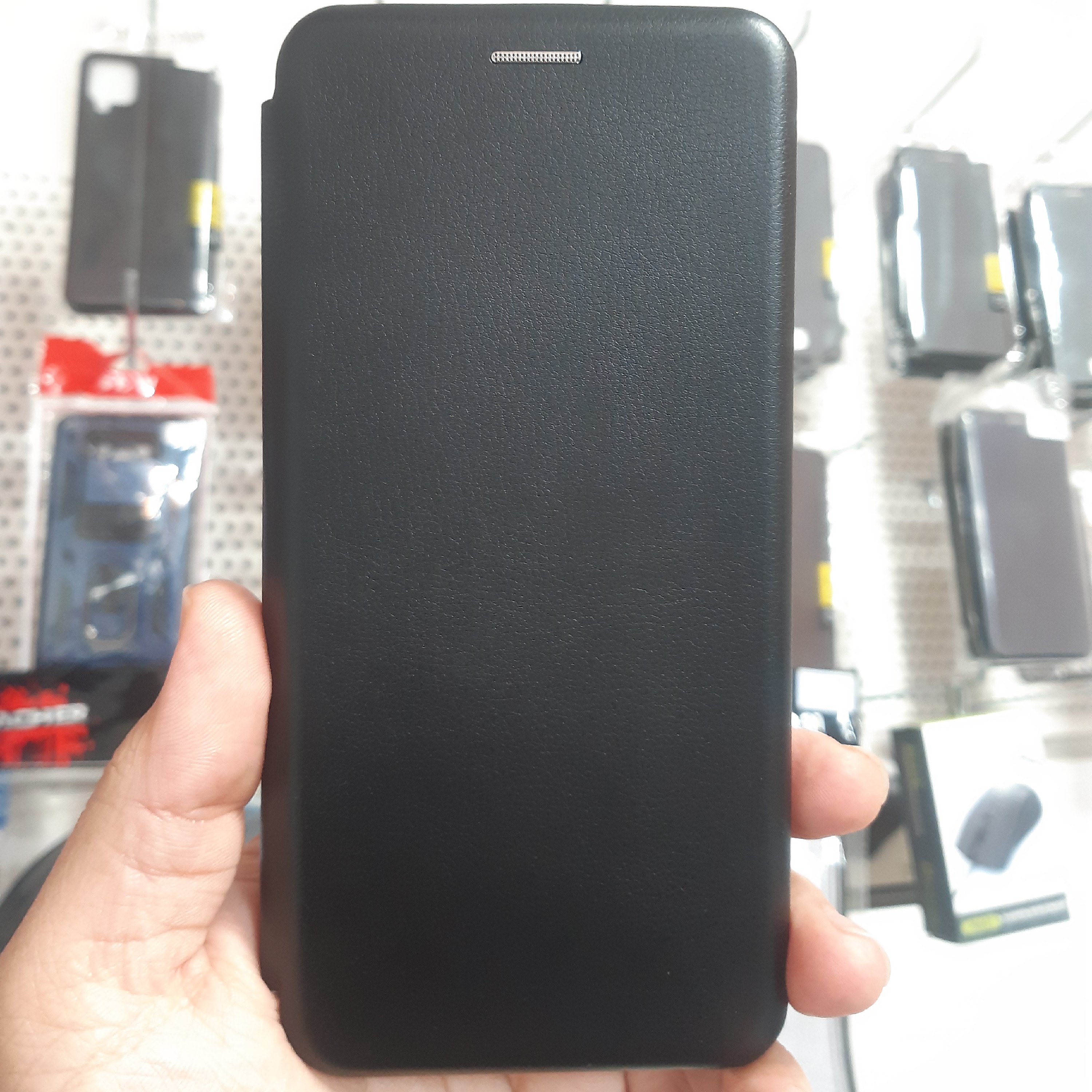 کاور کیفی موبایل