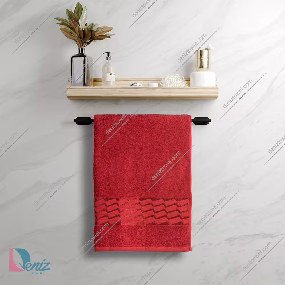 حوله استخری طرح آرام رنگ زرشکی