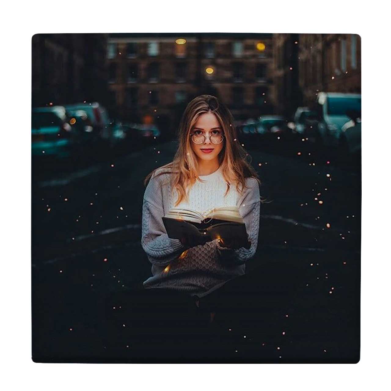 زیر لیوانی طرح دختر کتابخوان کد 6289103_5883