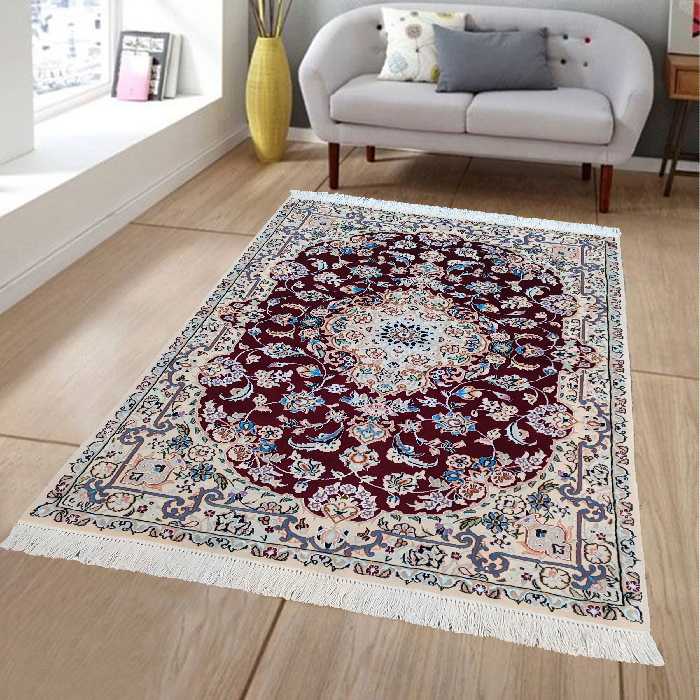 فرش دستباف یک و نیم متری مدل نایین D