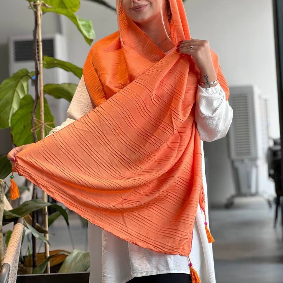 شال پلیسه ساده پارچه نخی ساده رنگ نارنجی زیبا و باکیفیت ارسال رایگان r489