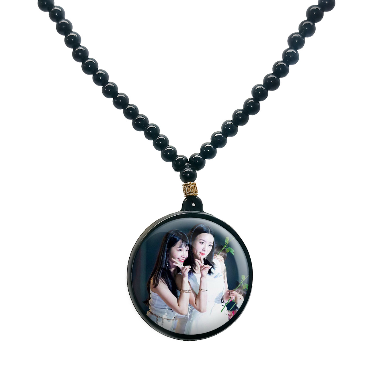 گردنبند پرمانه طرح Apinkگروه موسیقی کد pmd.11917 مدل دو طرفه